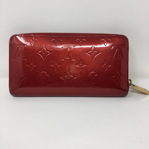 Louis Vuitton Authentic Zippy Wallet Vernis Red Patent Leather with Dust Bag - Picture 4 of 16